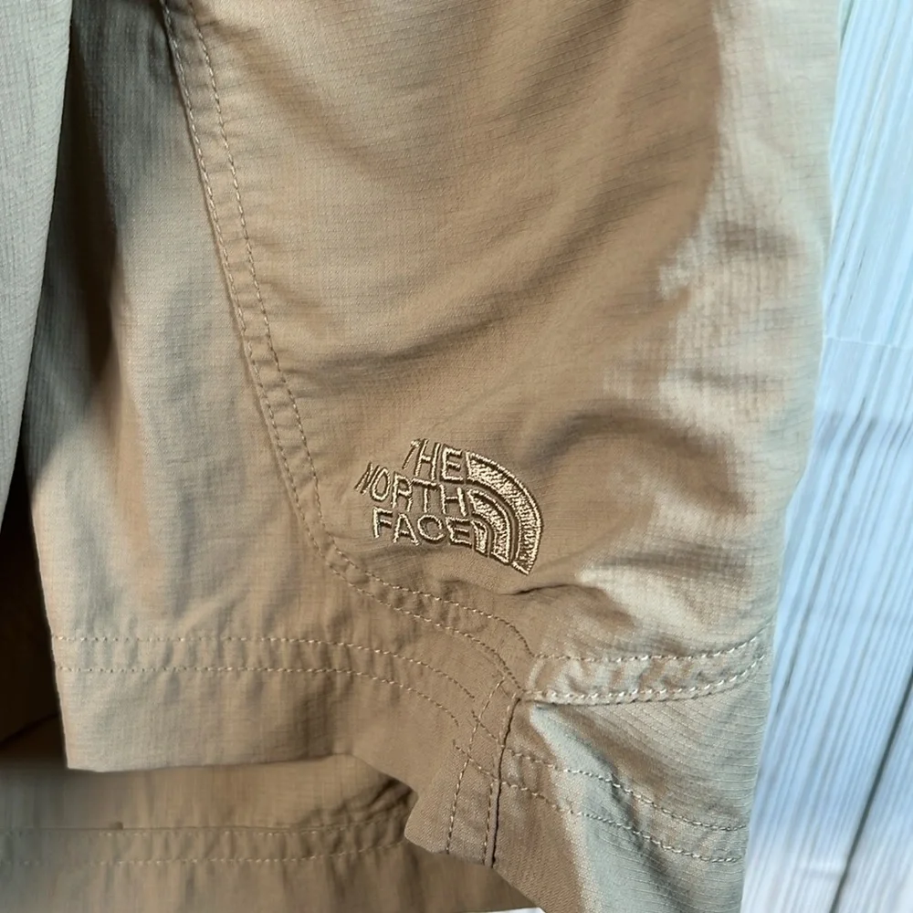 The North Face Men’s‎ Horizon Nylon Cargo Utility Hiking Shorts Beige Size 34